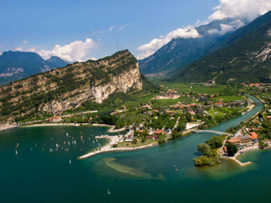 Expedia: &quot;Ecco l'identikit del turista che sceglie il lago di Garda&quot;