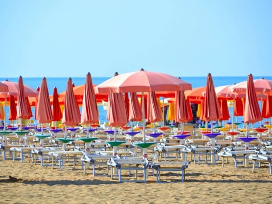 Ddl Concorrenza in Senato lunedì 30 maggio: si tratta ancora sulle concessioni balneari Ddl Concorrenza in Senato lunedì 30 maggio: si tratta ancora sulle concessioni balneari