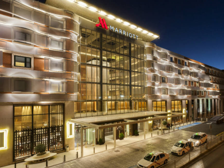 Marriott apre il suo hotel più grande in Europa, 869 camere