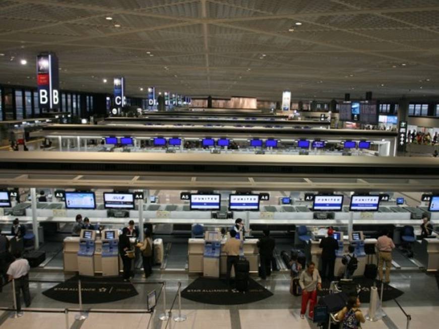 SkyTeam introduce i chioschi self service al Narita di Tokyo