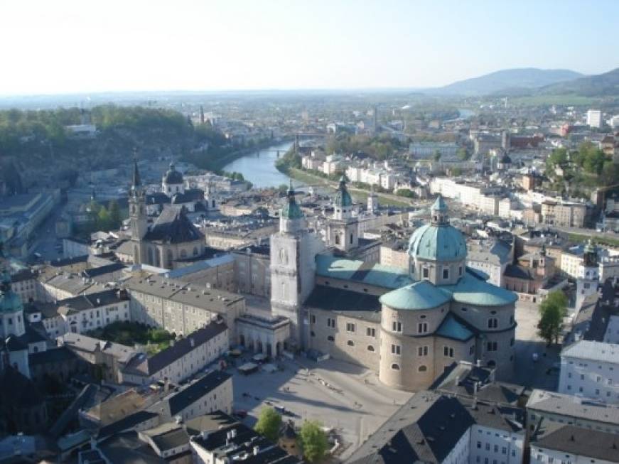 Austria: stop alle restrizioni Covid in ingresso