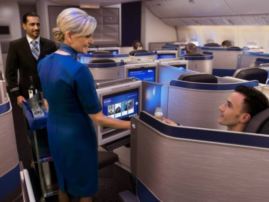 United Airlines al lavoro per tracciare i contatti su tutti i voli