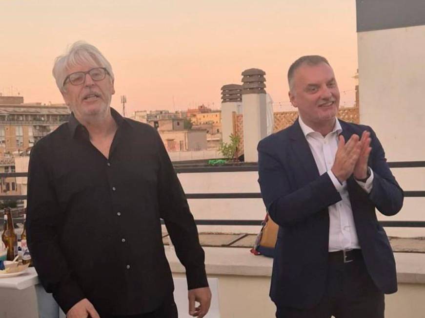 Una seraa Roma