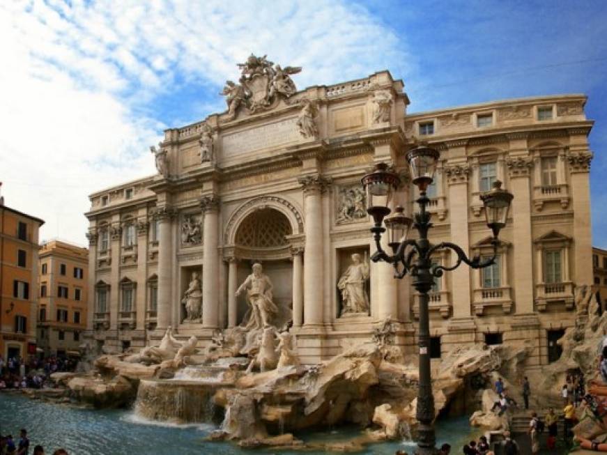 Roma: aumentano i turisti di Ferragosto, musei aperti