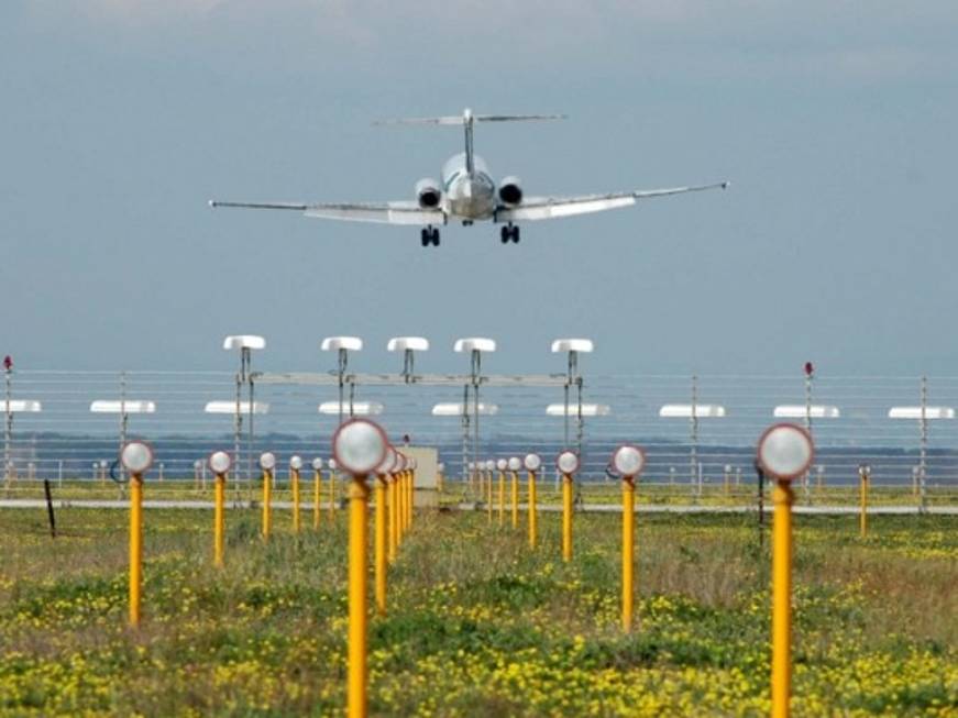 Compagnie aereecontro i rincari a Fiumicino