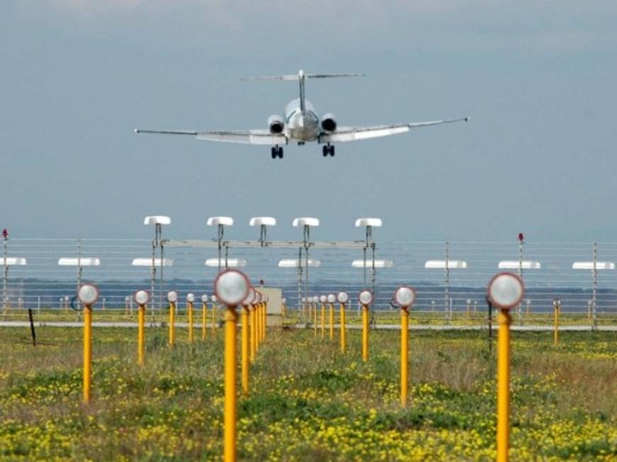 Compagnie aereecontro i rincari a Fiumicino