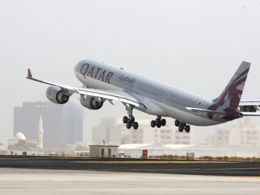 Champagne in classe economica, la sfida di Qatar Airways