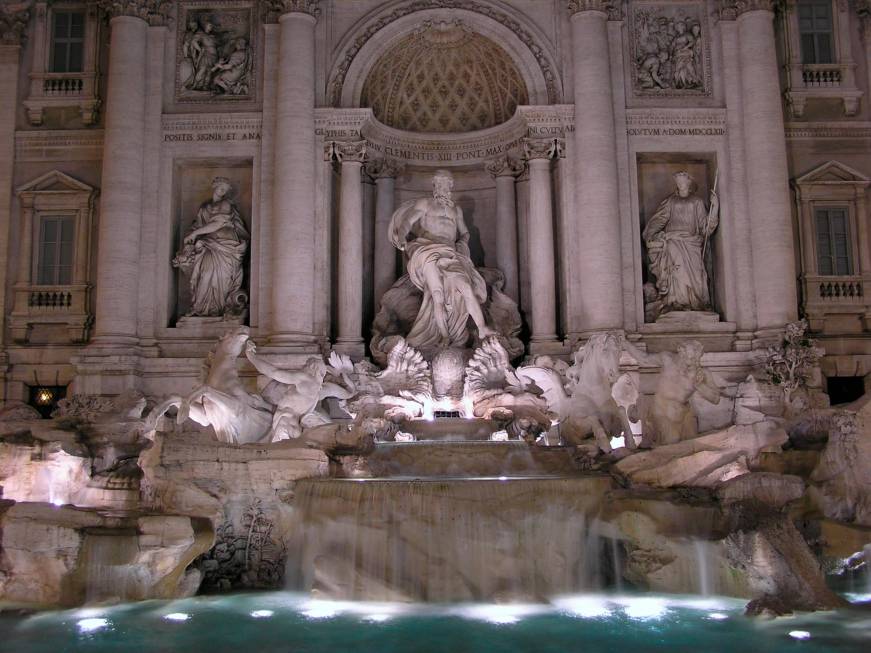 Fontana di Trevi, la prima settimana con il ticket ha generato 50mila ingressi e 85mila euro