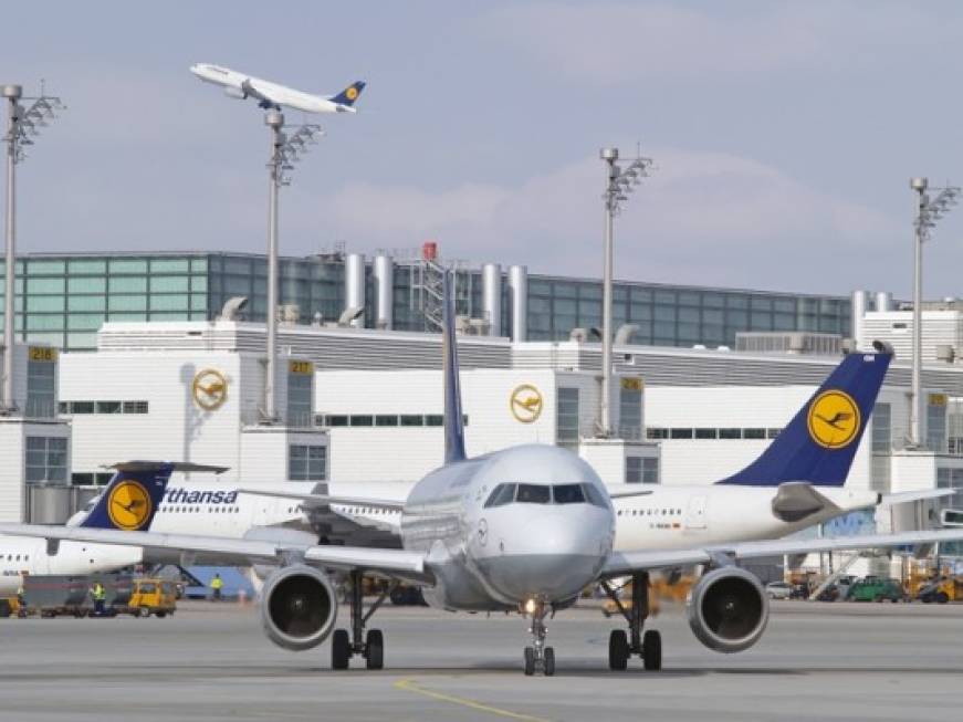 Lufthansa conquista airberlin e inizia il braccio di ferro per Alitalia
