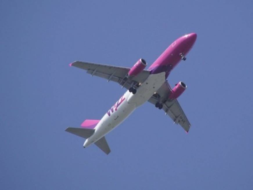 I mattoncini tricolori di Wizz Air