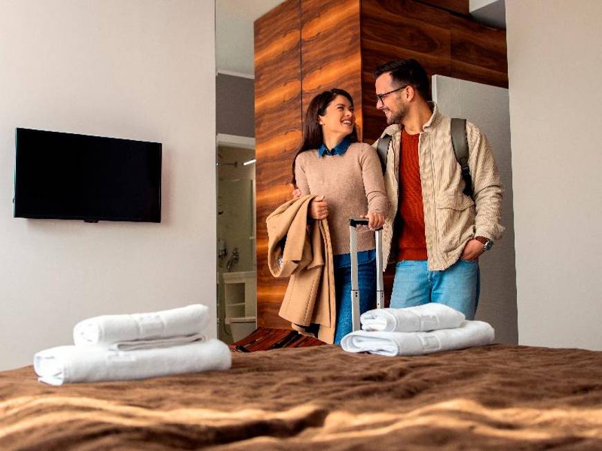 Pagare il soggiorno a rate? HeyLight rivoluziona il booking nell’accomodation e ottimizza i margini