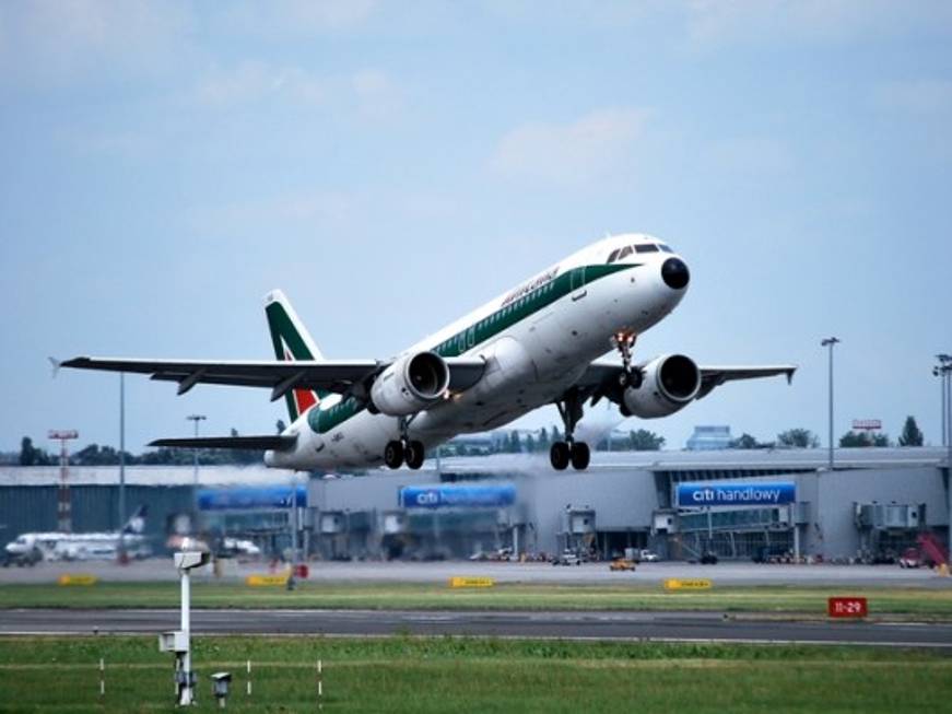 Alitalia, bagaglia pagamento con la Basic