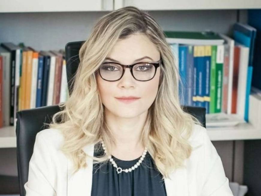 Ivana Jelinic, Fiavet e il segreto per vendere i traghetti in agenzia di viaggi