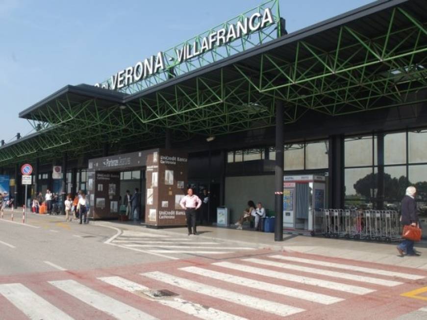 Polo aeroportuale veneto, semaforo verde da Verona