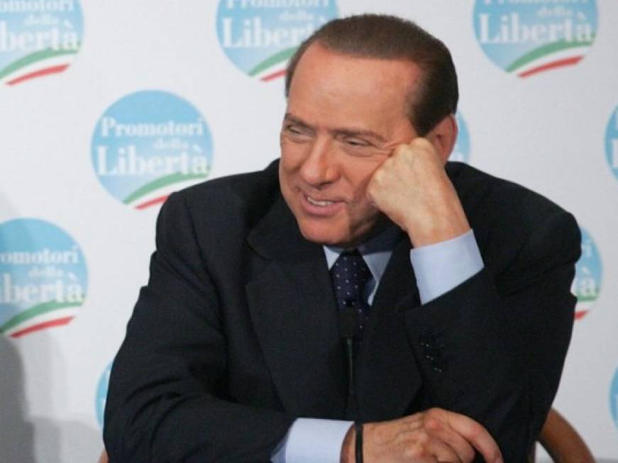 Berlusconi: &amp;quot;Via l&amp;#39;Imu&amp;quot;Più tasse per chi viaggia