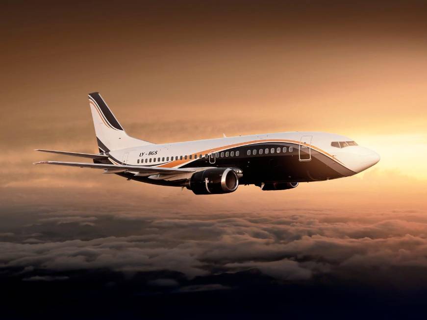 KlasJet si espande in Asia, un aereo a Singapore
