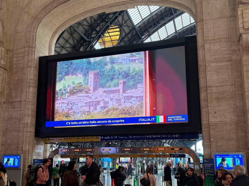 Borghi e isole minoriLa nuova campagnanelle grandi stazioni