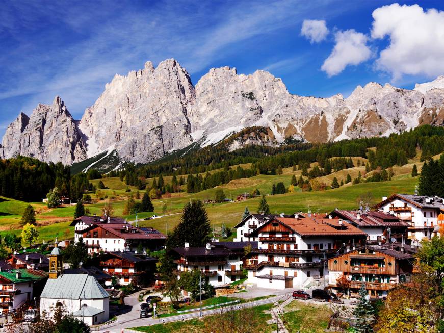 Montagne italiane,l’estate caldaspinge il last minute