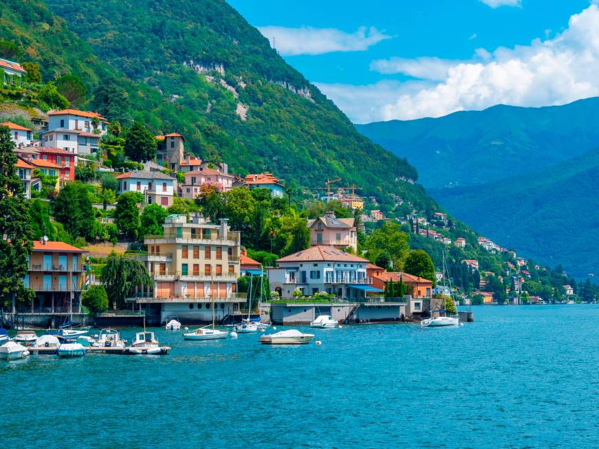 Lusso sul lago di Como: nel 2027 lo sbarco del Raffles Hotel