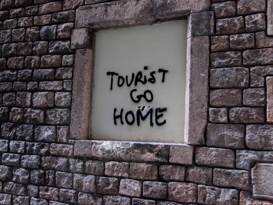Spagna, sta per tornare l’incubo degli attivisti anti-turismo