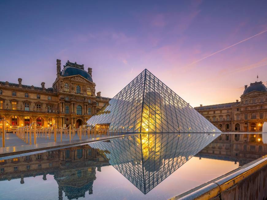 Parigi, timori per la sicurezza: domani il Louvre resterà chiuso