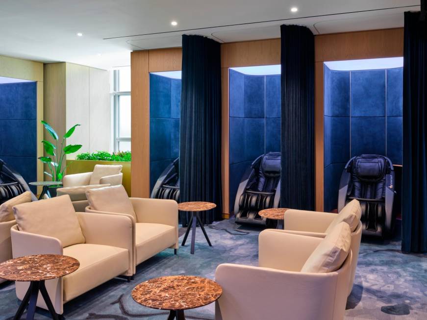 Delta apre la prima Delta One Lounge al JFK di New York. La gallery