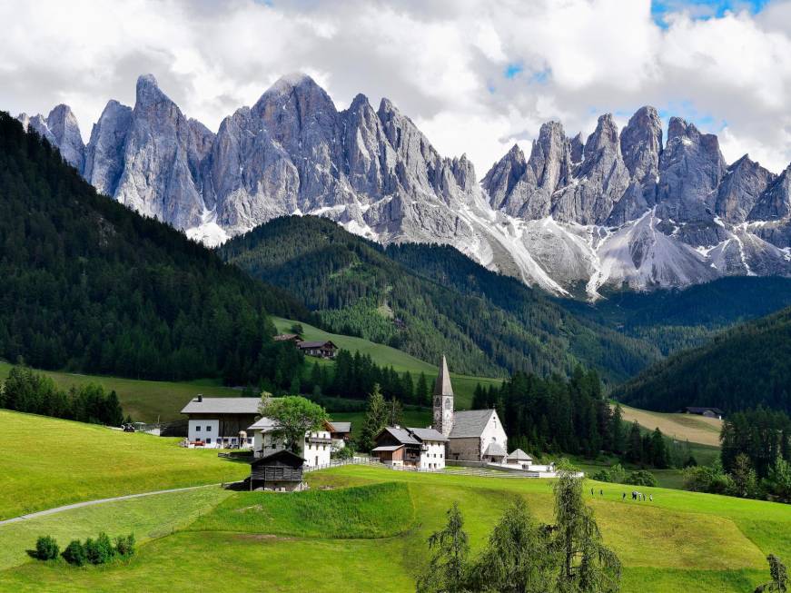 Un ticket anche per le Dolomiti: la provocazione di Messner