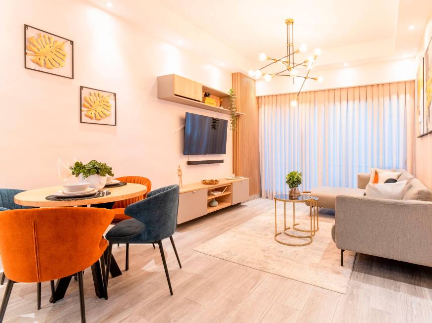 Affitti brevi, il Governo impugna anche la legge dell’Emilia Romagna