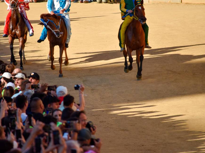 Storie del Palio: il Grand Hotel Continental – Starhotels Collezione e la corsa più famosa del mondo