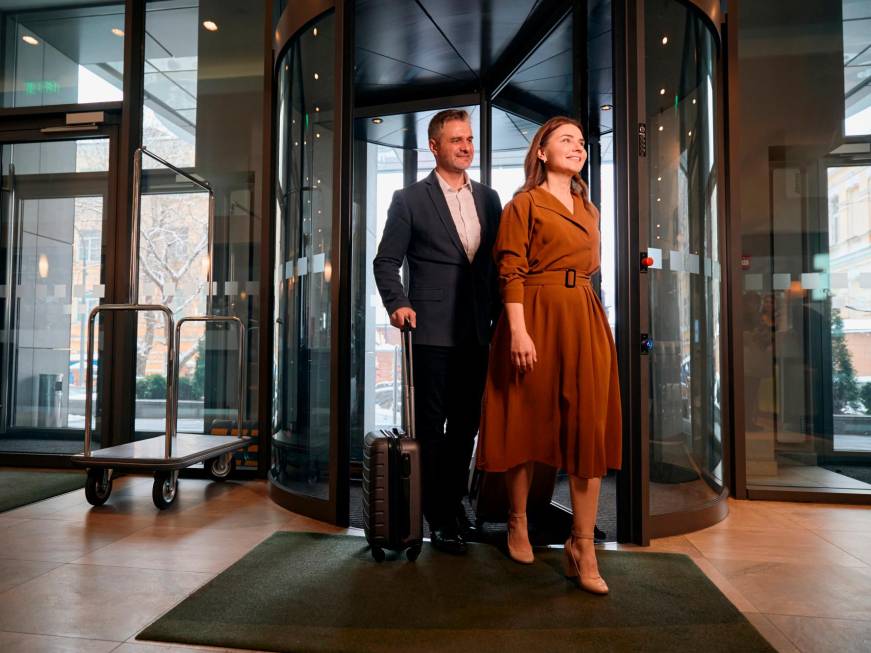 HeyLight per il mondo dell’accomodation: la formula di pagamento innovativa che spinge le prenotazioni e i margini