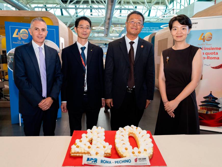 Air China festeggia i 40 annidella Roma-Pechinocon 4 mila posti la settimana