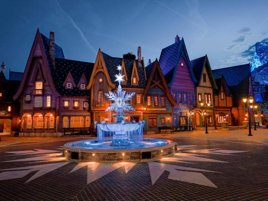 Disneyland Paris lancia Disney Adventure World, con l’apertura di World of Frozen