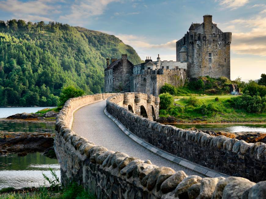 Amo il Mondo propone 4 nuove destinazioni: Islanda, Scozia, Cina e Filippine