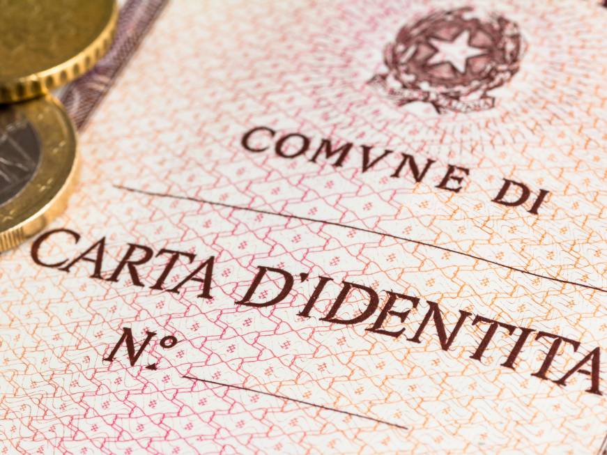 Carta d’identità cartacea,da oggi non è piùvalida per l’espatrio