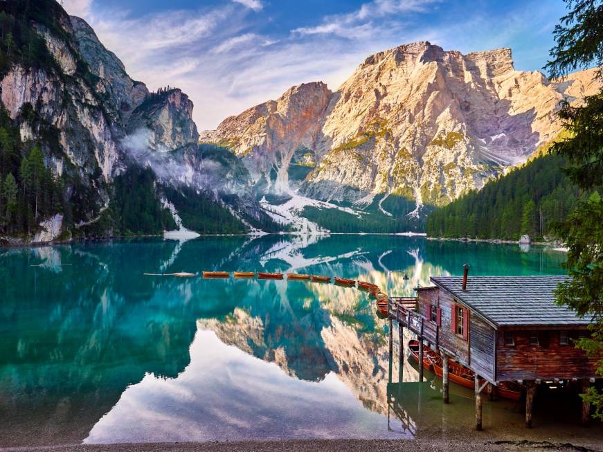 Lago di Braies, torna in vigore l’obbligo di prenotazione per gli accessi motorizzati