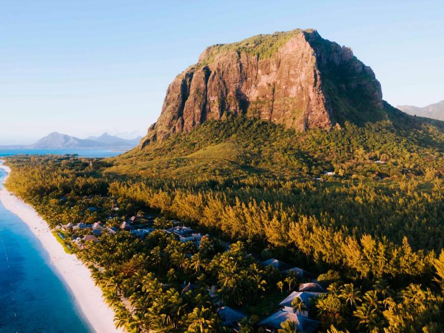 Capodanno al sole. Le proposte firmate Idee per Viaggiare per Mauritius, Maldive, Repubblica Dominicana e Messico
