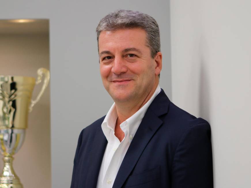 Emma Villas: “Oraserve un cambiodi strategia”