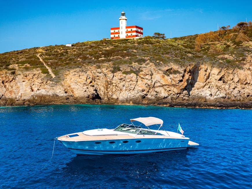 Faro Capel Rosso e l’esperienza su misura in yacht