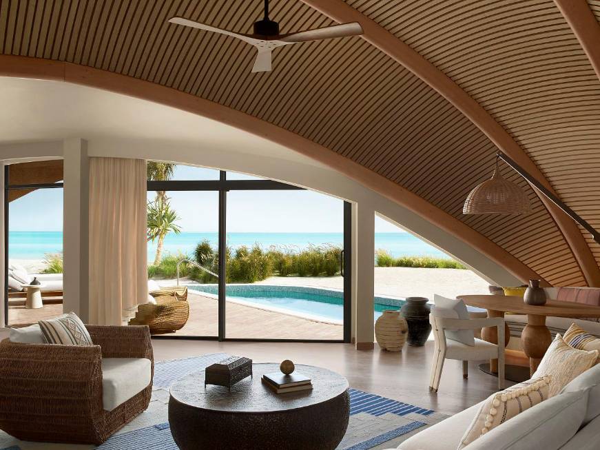 Ritz-Carlton Reserve debutta in Arabia Saudita con il Nujuma
