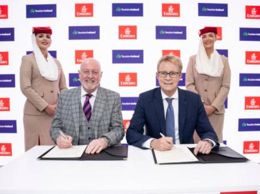 Emirates stringe accordi con destinazioni e operatori
