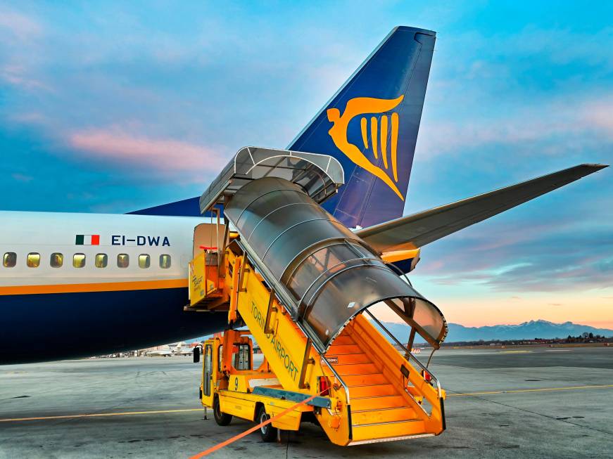 Ryanair, patti con le OtaI motivi del grande passo
