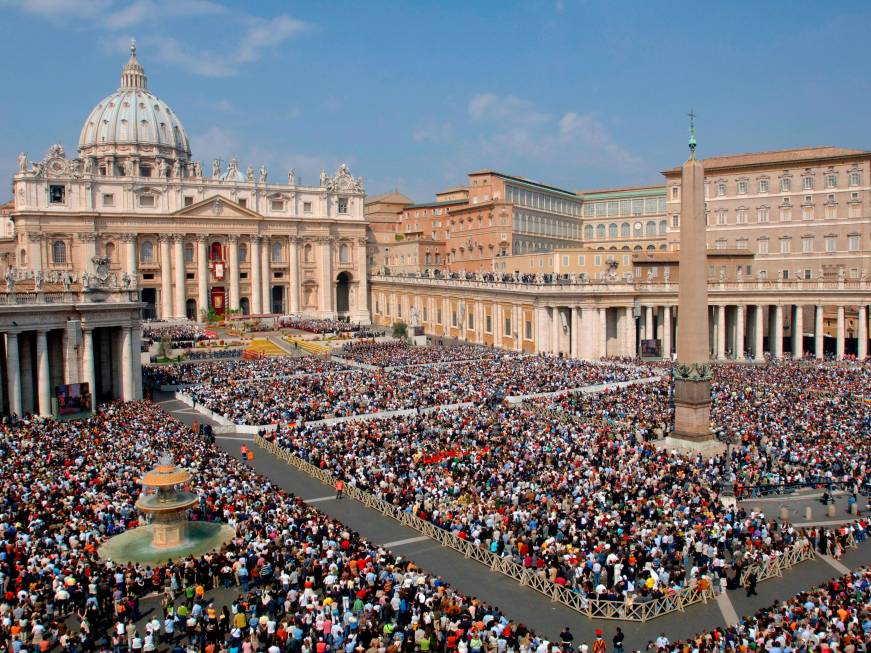 Conclave, controllia Roma: hotelabusivo in centro