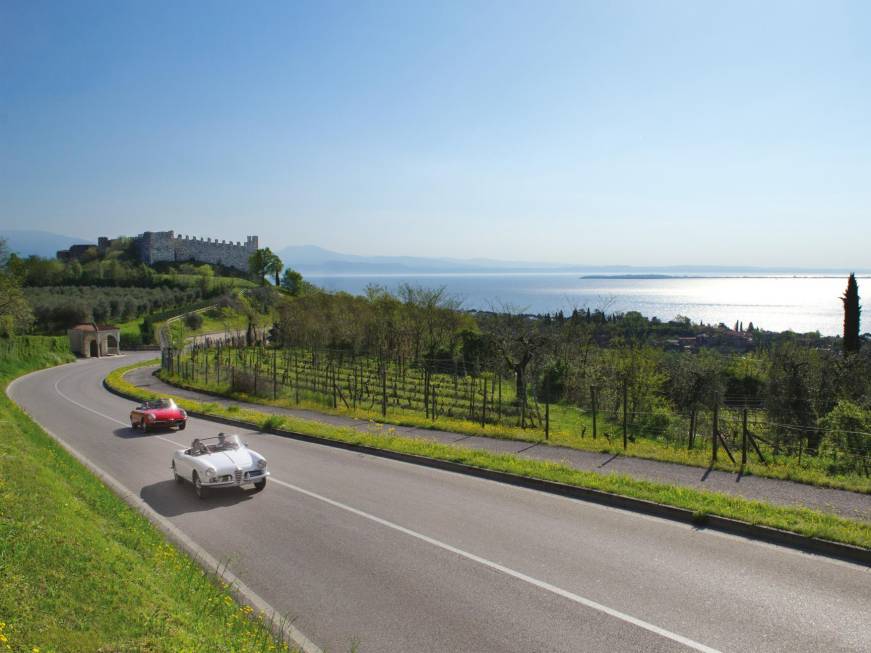 Viaggi in auto d’epoca deluxe, le proposte di Slow Drive